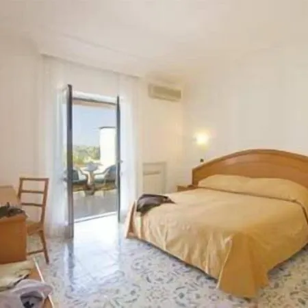 地中海公园温泉酒店