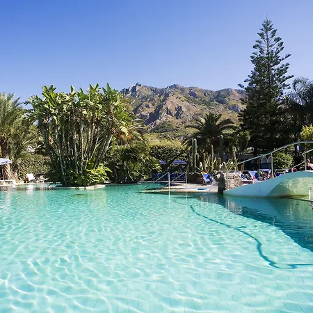 地中海公园温泉酒店 4*