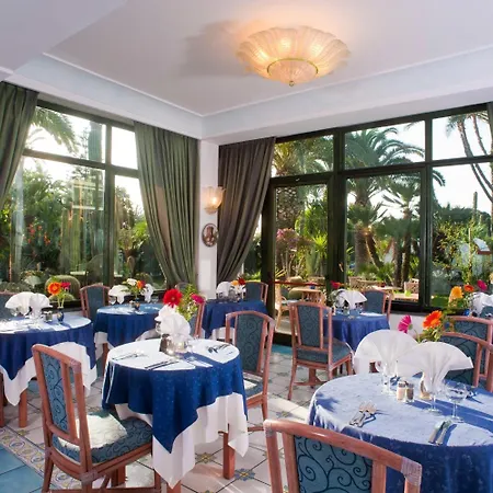 地中海公园温泉酒店 4*