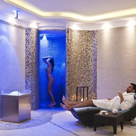 地中海公园温泉酒店 酒店