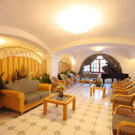 地中海公园温泉酒店 4* Forio di Ischia