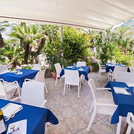 地中海公园温泉酒店 酒店